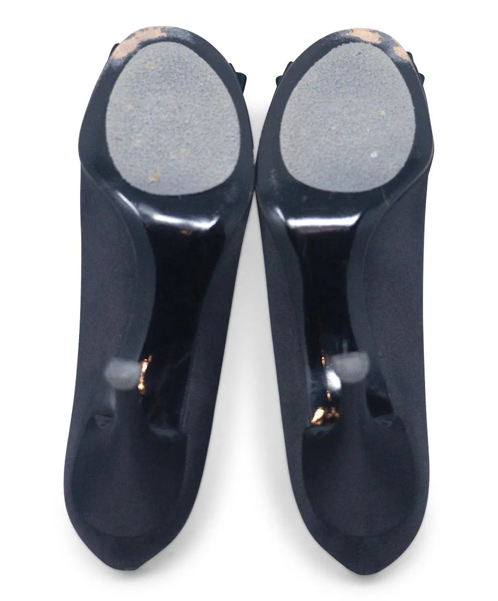 Stuart Weitzman Black Satin Ruffle Heels sz 8.5
